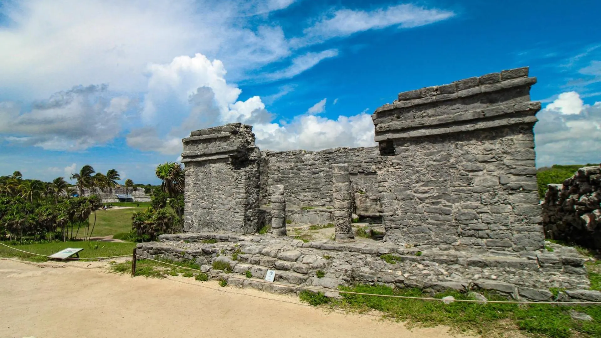 Feriehus The Hibiscus House Villa Tulum
